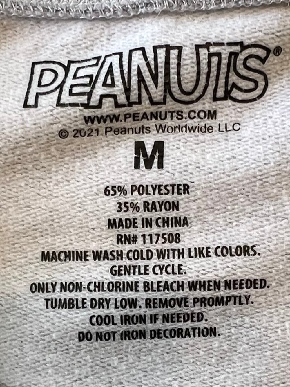 Peanuts Vintage Crewneck "Many Faces" Sweatshirt - Picture 8 of 11